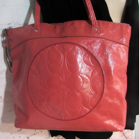 COACH F18900 LAURA PATENT LEATHER TOTE 13 X 14, CORAL PINK - Picture 5 of 13